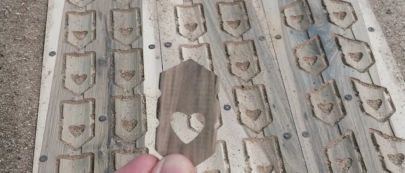Pieza en madera con extracción de corazón - Servicio de fabricación y diseño de productos y piezas